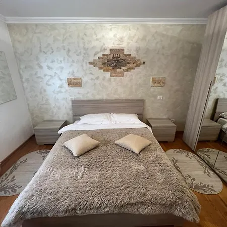 Apartament Crina Risnov Exterior photo